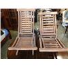Image 2 : 2 TEAK DECK CHAIRS