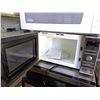 Image 3 : PANASONIC BRUSHED METAL MICROWAVE INVERTER