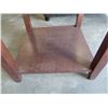 Image 3 : MODERN ENDTABLE