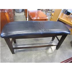 MODERN LEATHER BENCH