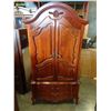 Image 2 : 2 PIECE FRENCH PROVINCIAL WARDROBE
