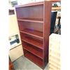 Image 2 : 6 FOOT BOOKSHELF