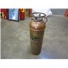 Image 1 : VINTAGE COPPER PYRENE FIRE EXTINGUISHER