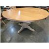 Image 2 : LARGE ROUND DINING TABLE W/ 6 CHAIRS