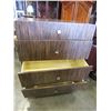 Image 2 : 4 DRAWER HIGHBOY STRIPED