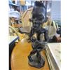 Image 1 : 20" CARVED HARDWOOD PIPEFUL FIGURE