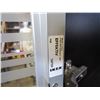 Image 3 : MODERN GLASS DOOR STAND