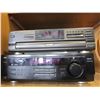 Image 1 : JVC RX701 CONTROL RECIEVER AND TECHNICS DISC CHANGER