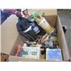 Image 2 : BOX OF STARWARS MISCELLANEOUS COLLECTIBLES