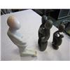 Image 2 : 3 SOAP STONE STATUES