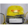 Image 2 : YELLOW SPORTS SONY DISCMAN W/ 2 SETS OF EARPHONES