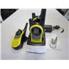 Image 2 : 3 MOTOROLA WALKIE TALKIES W/ CHARGER