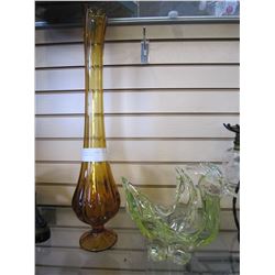 TALL AMBER ART GLASS VASE AND ART GLASS BIRD