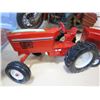 Image 2 : ERTL DIECAST TRACTOR W/ HAY WAGON