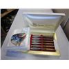 Image 1 : DANISH KNIFE SET AND RAINBOW REEF PLATE