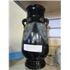 Image 1 : BLACK VINTAGE JAPANESE VASE W/ CHIP ON LID