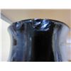Image 2 : BLACK VINTAGE JAPANESE VASE W/ CHIP ON LID