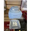 Image 1 : WEDGEWOOD CANDLE HOLDER AND TRAY