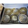 Image 2 : VELVET CASE OF BRACELETS
