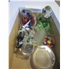 Image 3 : LOT OF ART GLASS PAPER WEIGHTS AND FIGURES