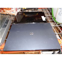 2 HP LAPTOPS NO POWER CORDS - UNTESTED