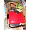 Image 3 : 2 BOXES W/ VERSA BLENDERS, GEORGE FOREMAN GRILL, AND BAR ITEMS
