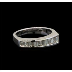 18KT White Gold 0.69 ctw Diamond Ring