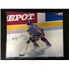 Image 1 : WAYNE GRETZKY SIGNED 16 X 20 PHOTO (GLOBAL COA)