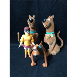 SCOOBY DOO FIGURES LOT