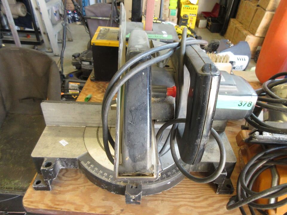 Black & Decker Chop Saw