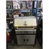 Image 1 : Grill Chef Gas Barbecue - Store Return