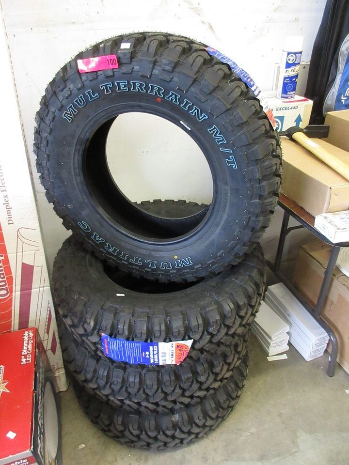 Set of 4 New Multirac LT215/75R15 Mud & Snow Tires