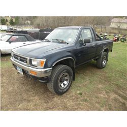 1993 Toyota pick-up SN#-4TAVN01D7PZ114197