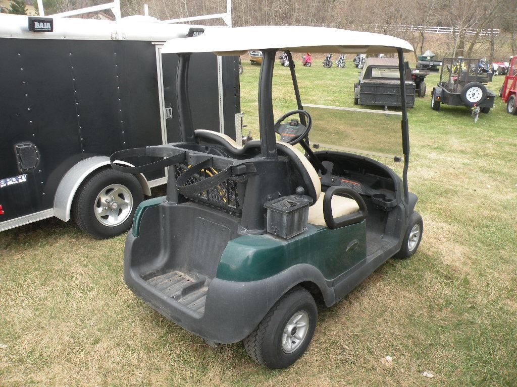 2014 Club Car electric golf cart w/charger SNJE1437493279