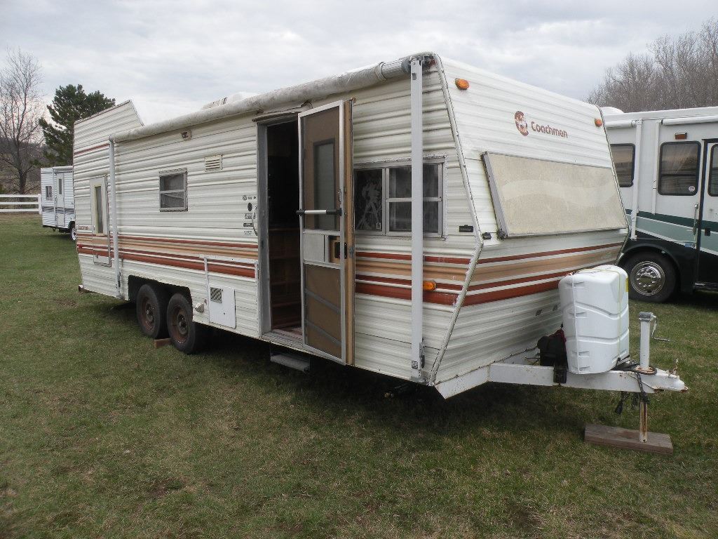 1980 Coachman Crestline camper trailer SN#-D001113770 unable to verify vin