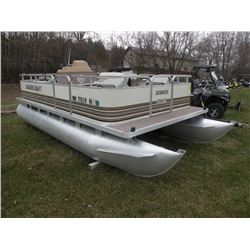 1997 Smokercraft pontoon SN#-SMK58716B797