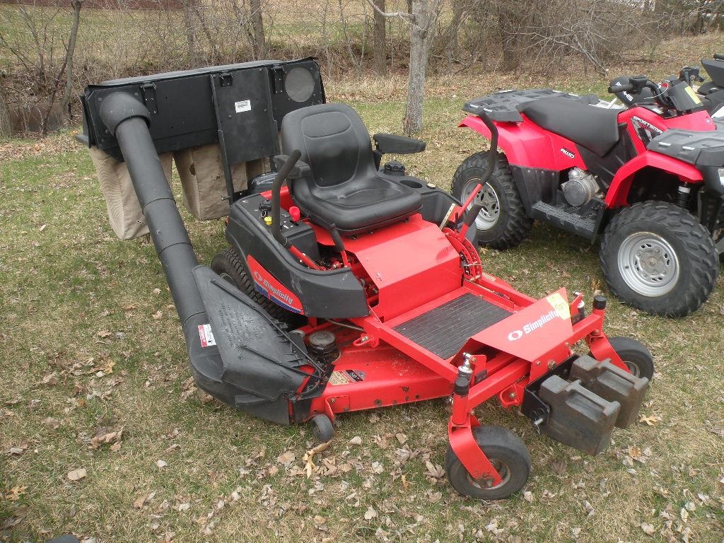 Simplicity Bagger Simplicity zero turn w/power flow bagger
