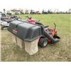Image 4 : Simplicity zero turn w/power flow bagger