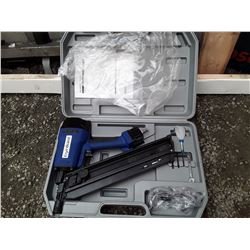 Bynfold Framing Nailor New in Case