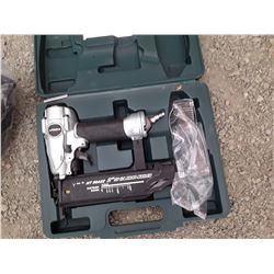 Hitachi 2" 18ga. Brad Nailor New With Case