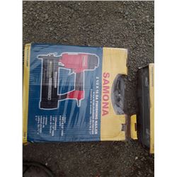 Samona 2-1/2" 16ga. Finish Nailor New