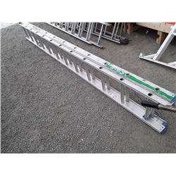 Featherlite 24' Aluminum Extension Ladder