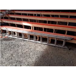 Louisville 20' Aluminum Extension Ladder