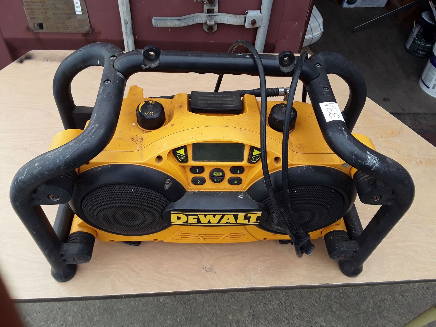 Dewalt Work Radio Model DC011