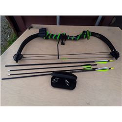 Barnett "Tomcat 2" Compound Bow With 4 Arrows and Tips