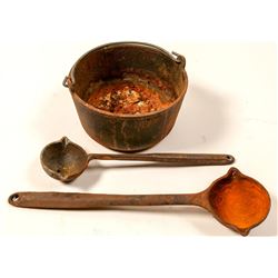 Lead Pot and 2 Ladles  (102390)