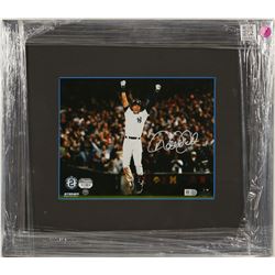 Derek Jeter Autographed Photo  (100563)