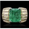 Image 2 : 10KT Two-Tone Gold 4.31 ctw Emerald and Diamond Ring