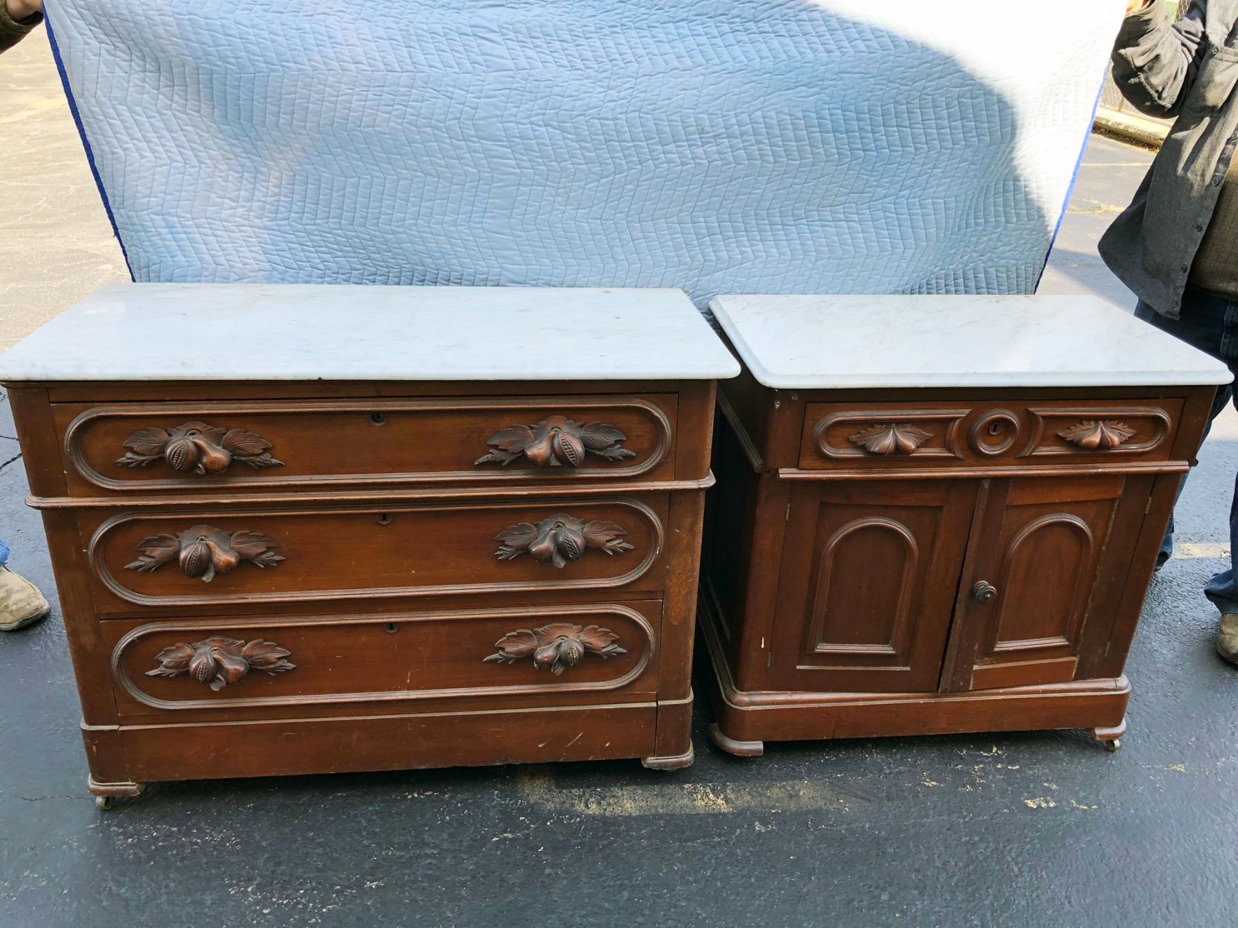 Victorian Ladies Dresser And Commode