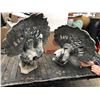 Image 1 : Peacock Lawn Statues